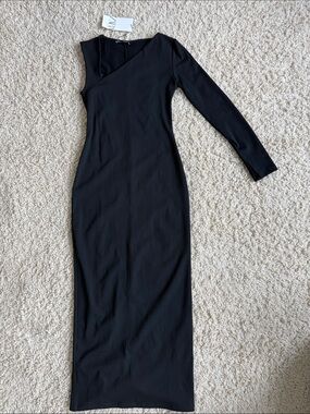 Zara Black One-Shoulder Long Sleeve Maxi Dress